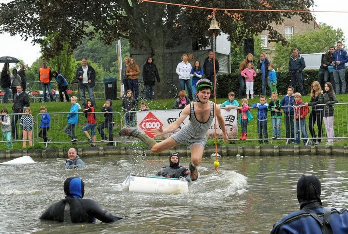 IJsclub de veste organiseert 'Blij dat ik Glij'