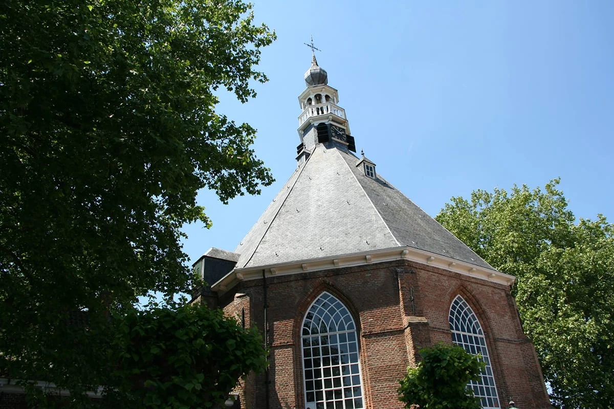 De Mauritskerk in IJzendijke